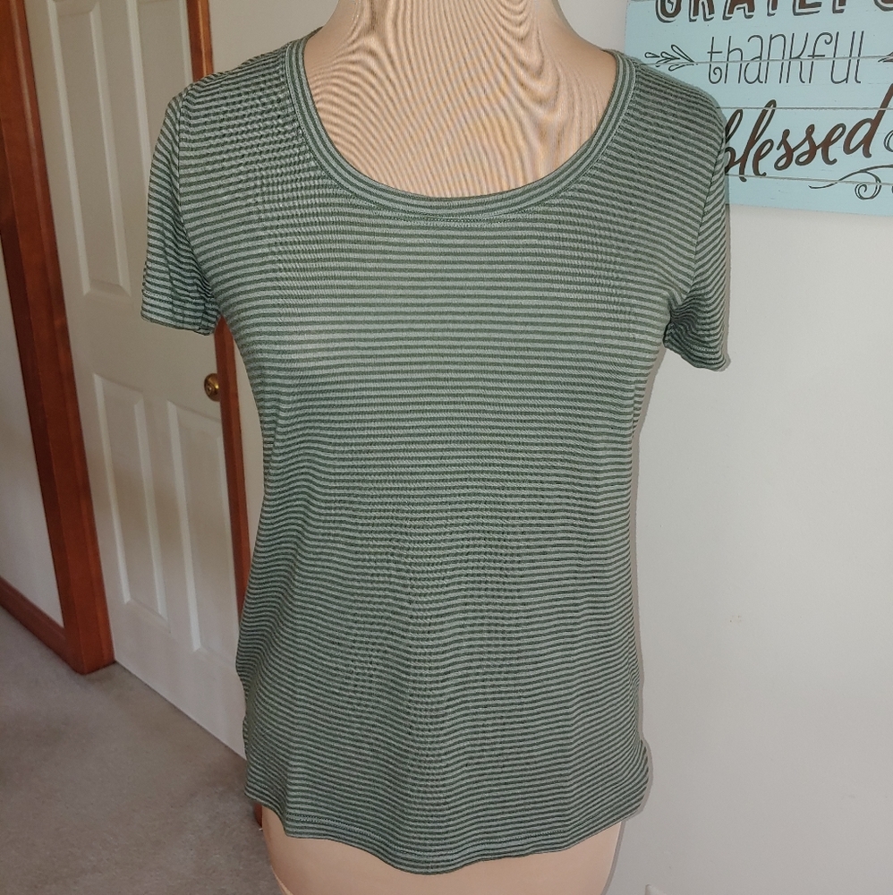 DONATING SOON-Eddie Bauer striped green tee - Picture 1 of 5